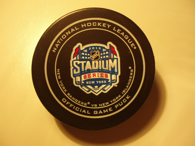 stadium_series_nyr_nyi.jpg