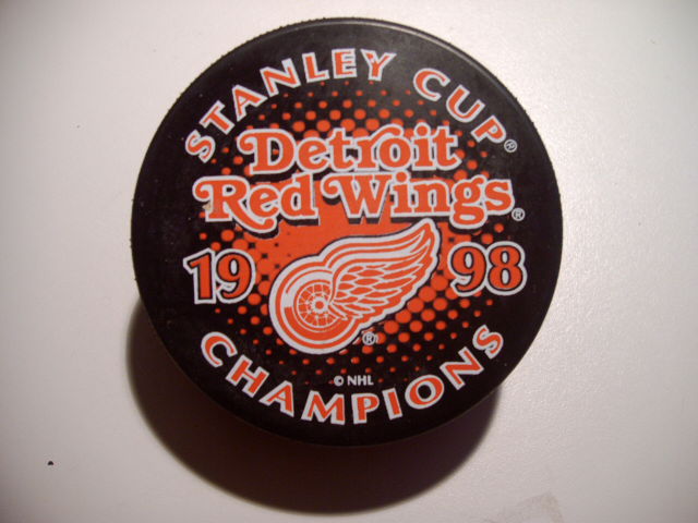 sc_1998_detroit_champions.jpg