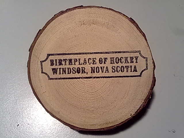 wooden_puck.jpg