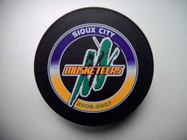 sioux_city_musketeers.jpg